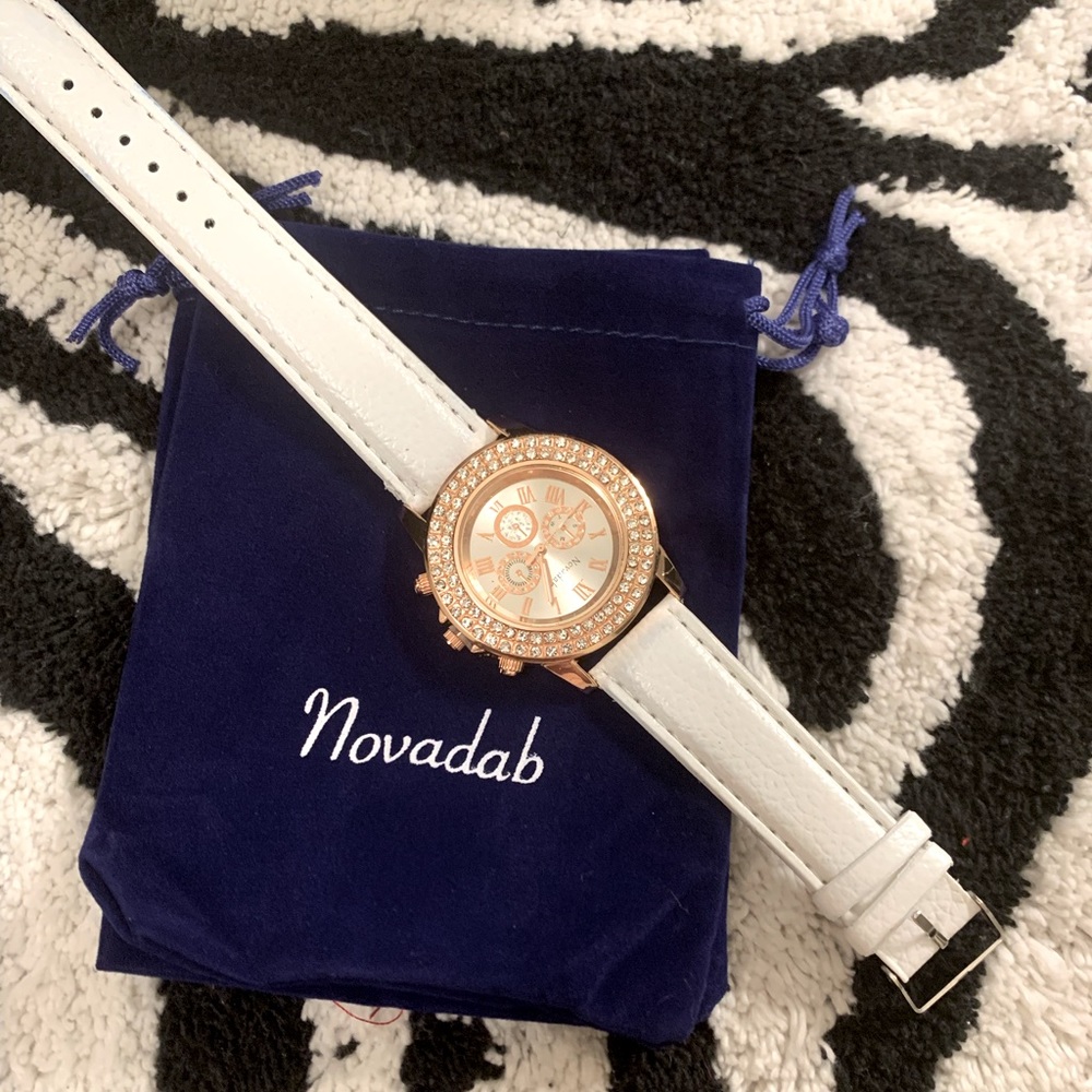 SOLD ON VINTED•NWT  Novadab rhinestone watch White